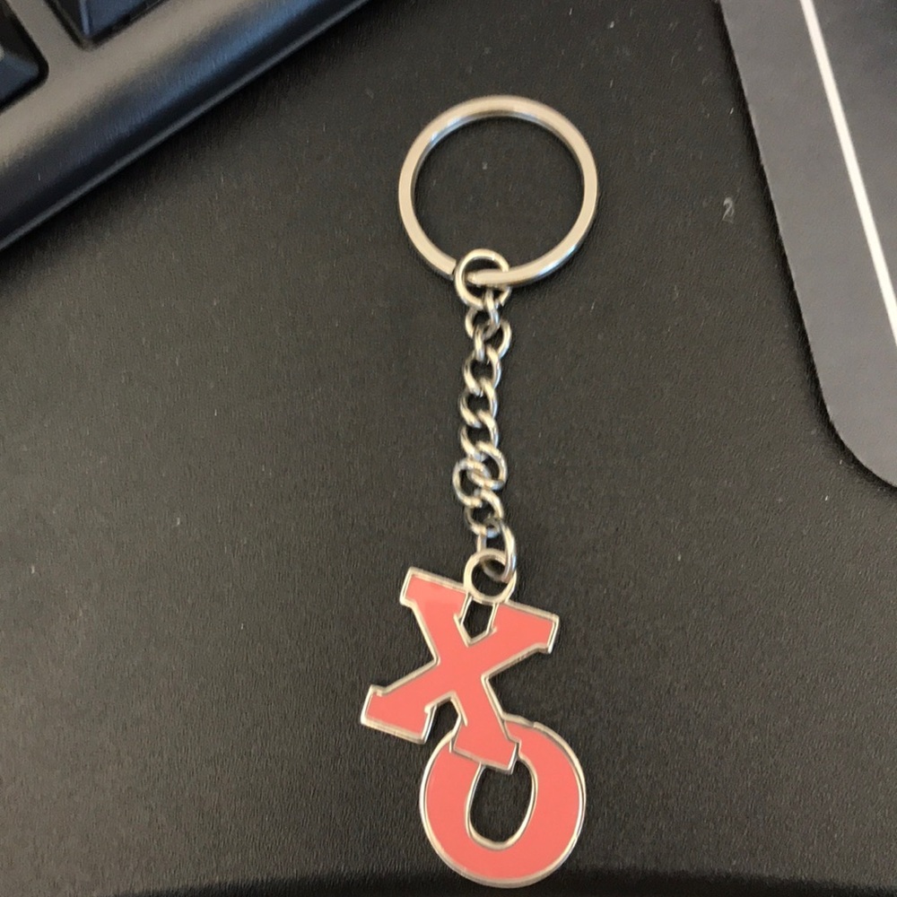 💛Cute XO pink Key chain/ring/bag charm💛
